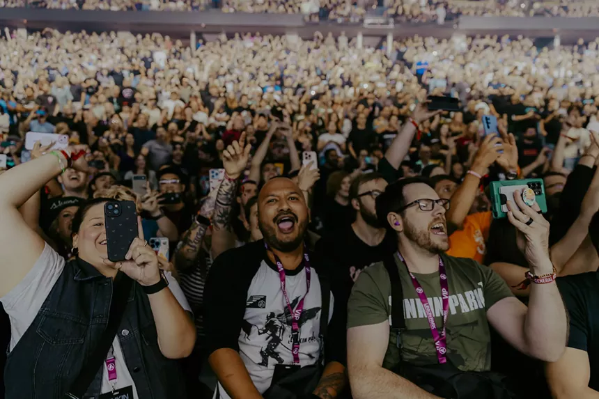 The crowd as Linkin Park takes the stage.
