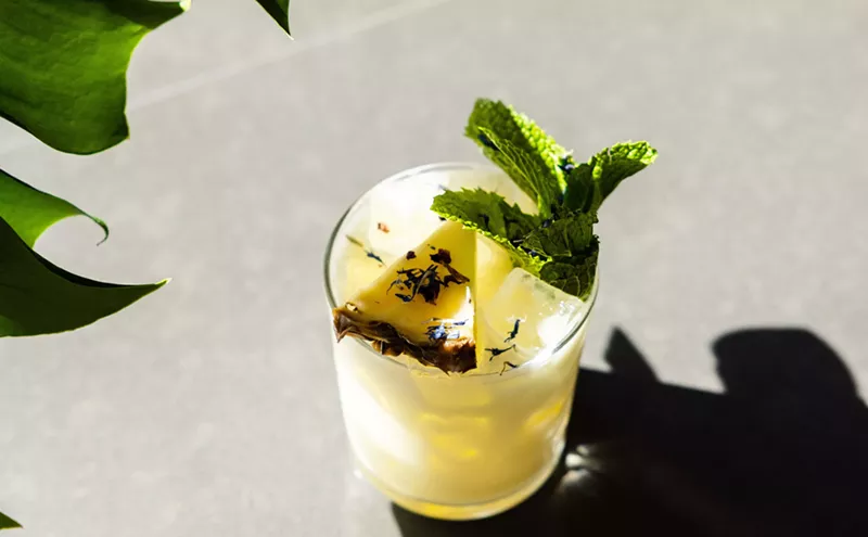 Welton Room Five Points/RiNo Bar Restaurant