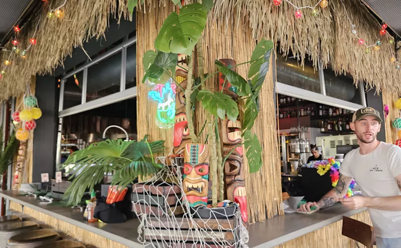 Image: Uptown Asian Fusion Eatery Takes Culinary Trip to Hawai'i