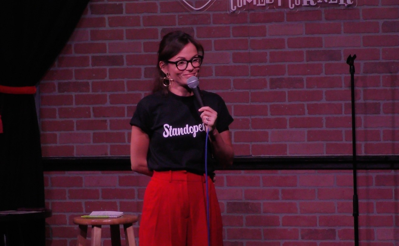 Venezuelan Comic Rebeca Trejo Presents Spanish Standup Acts in ¡Me Meo! Comedy Series