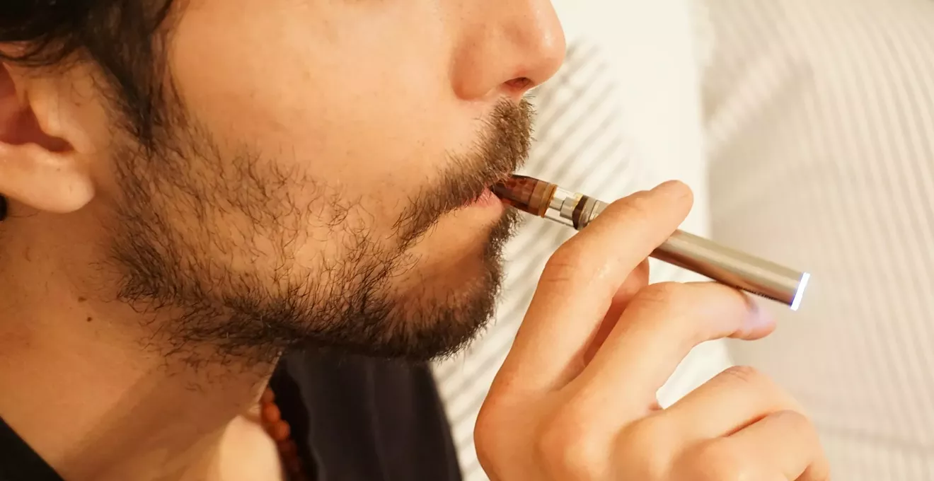 Image: What Are HHC Vapes, and What Are Their Effects?