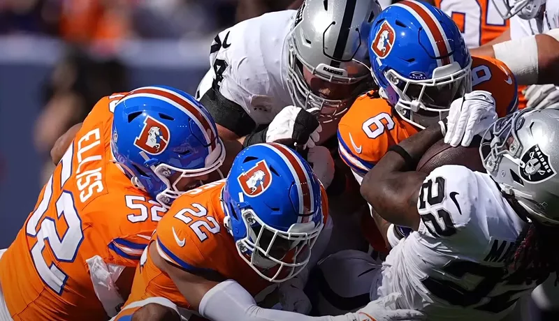 Image: bronco raiders play