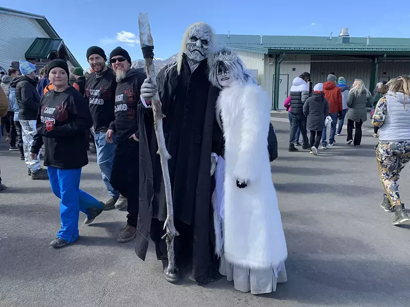 Image: corpse bride and groom